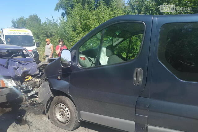 Авария в Дергачевском районе, есть пострадавшие, фото-2 Авария в Дергачевском районе, есть пострадавшие, фото-2